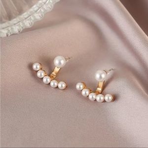 🤍Premium Double-Sided Pearl Stud Earrings - Light Luxury Design